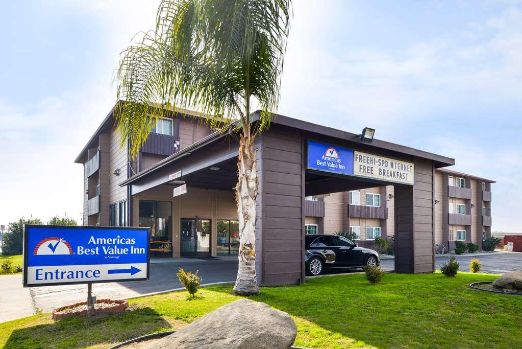 Studio 6 Suites Delano, Ca Exterior foto