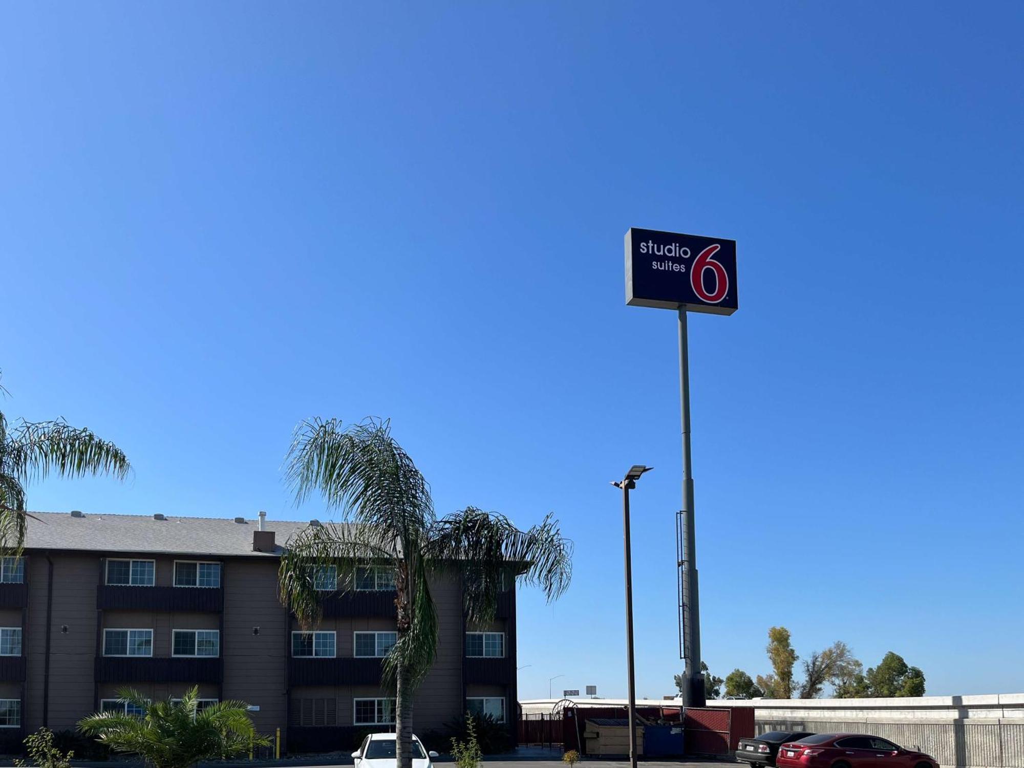 Studio 6 Suites Delano, Ca Exterior foto